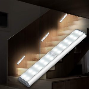 LED světlo s pohybovým senzorem - auto zap/vyp, bez kabelů | LUMICOM